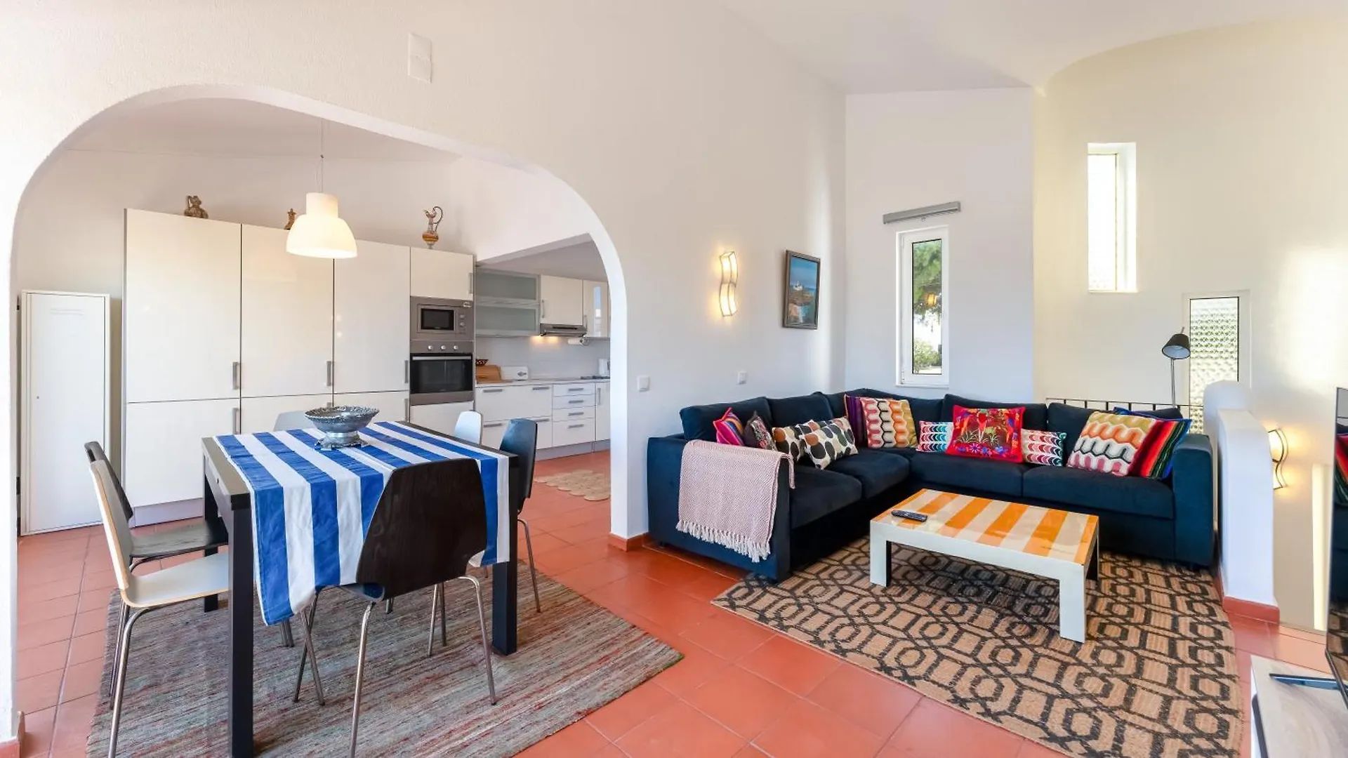 Ocean View 3 Bdr House With Patio By Lovelystay Porches  0*, Porches (Algarve) Portugal