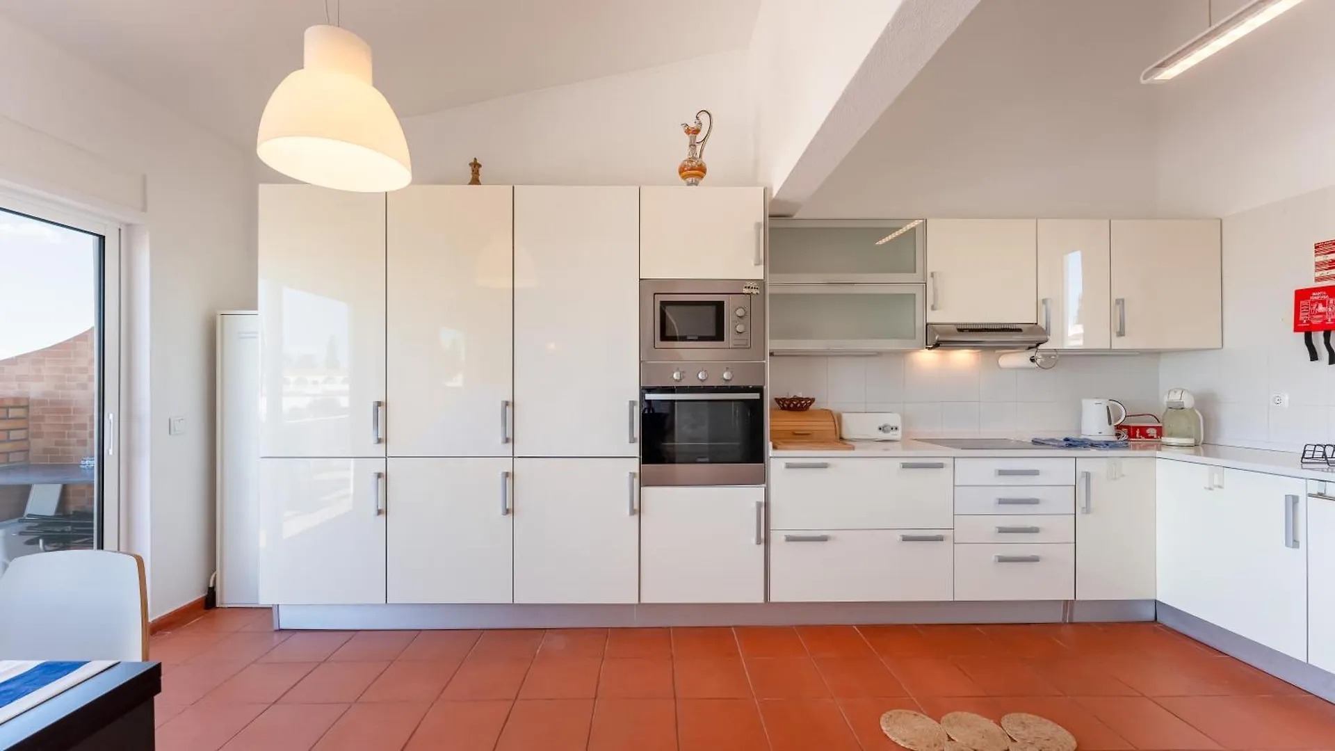 Ocean View 3 Bdr House With Patio By Lovelystay Porches  Feriehus