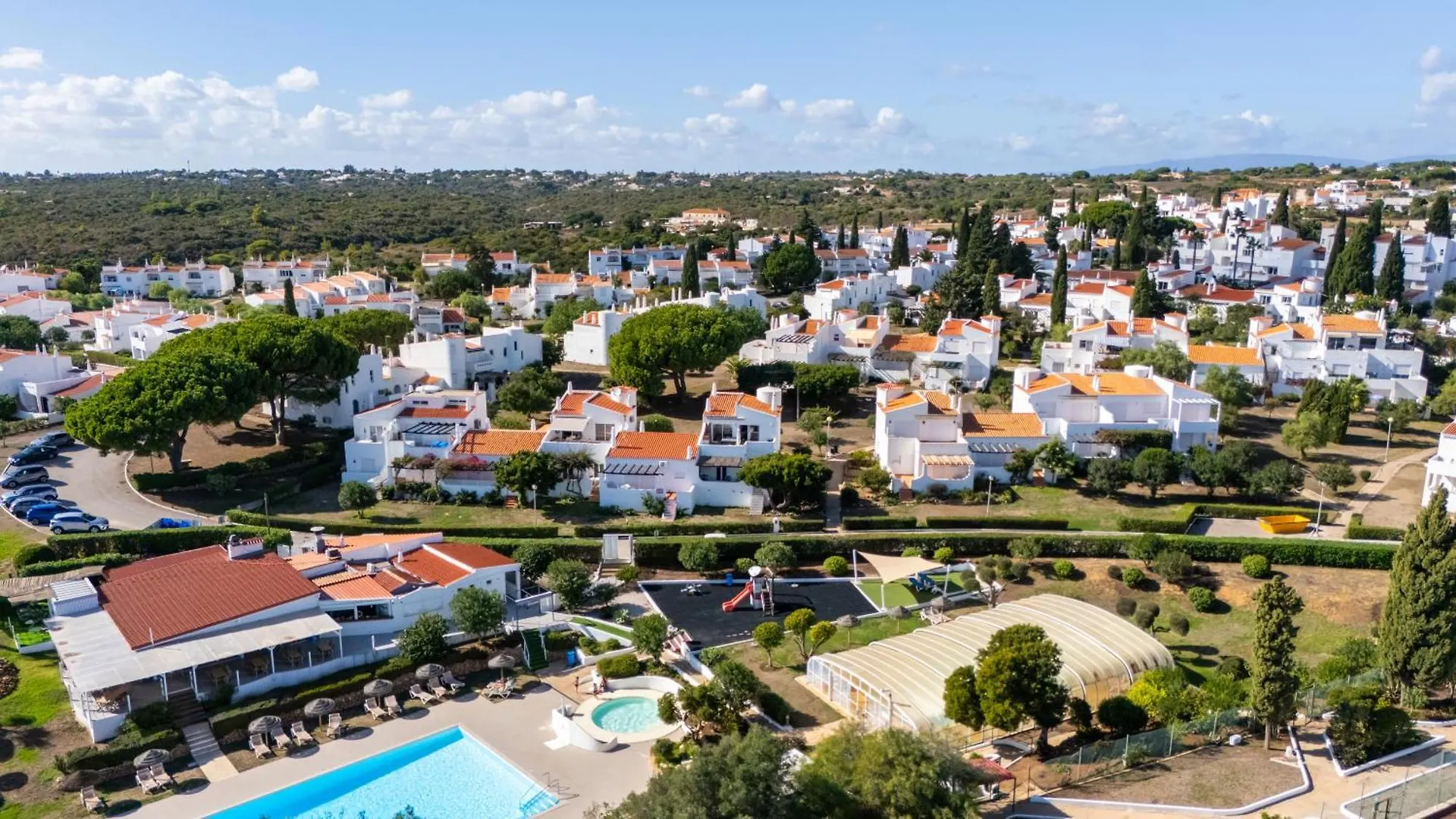 Ocean View 3 Bdr House With Patio By Lovelystay Porches  0*, Porches (Algarve) Portugal